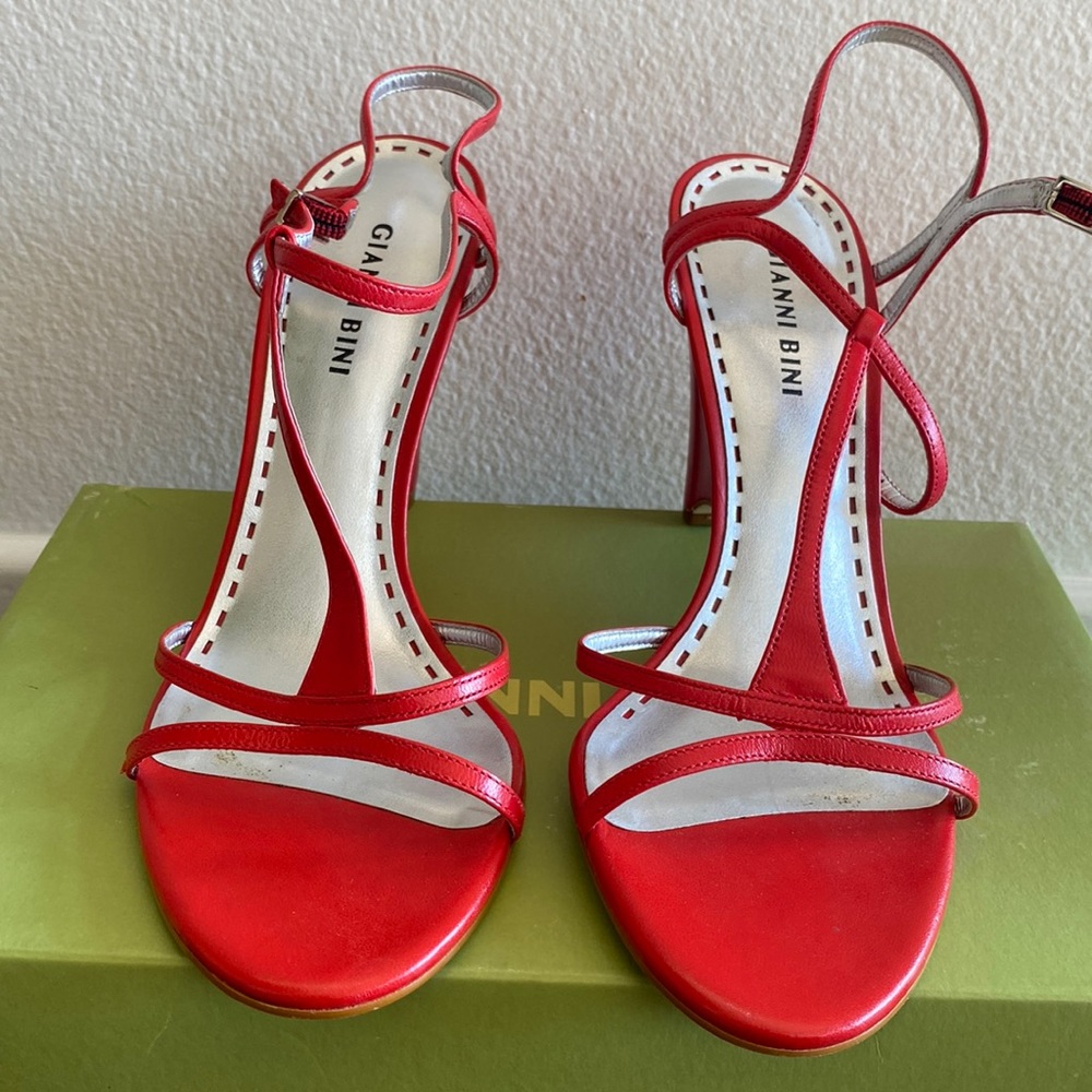 Super fun platform sandals . Beautiful red, size 10 .